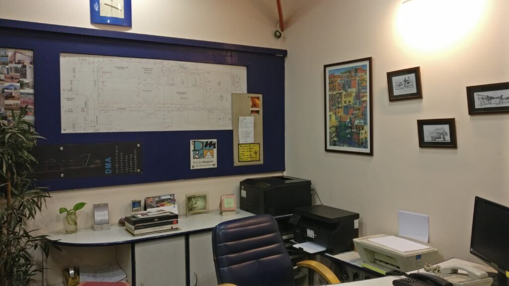 office-04-img_20230425_092106